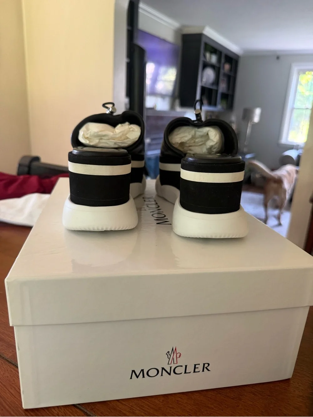 Gorgeous Guaranteed Authentic Moncler Zaira Platform Leather Slides